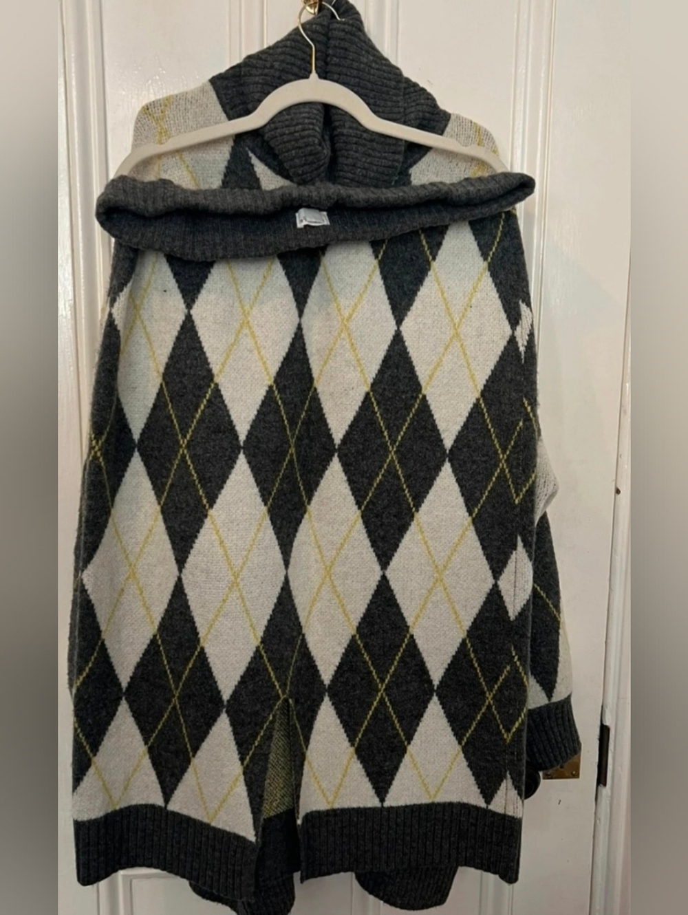 H&M Argyle Cowl Neck Sweater And Matching Skirt in Gray, Cream & Yellow - Picture 2 of 7